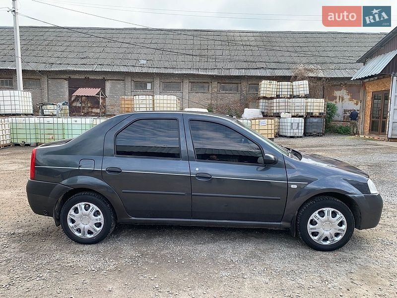 Седан Dacia Logan 2008 в Виннице