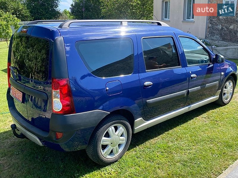 Седан Dacia Logan 2008 в Луцке