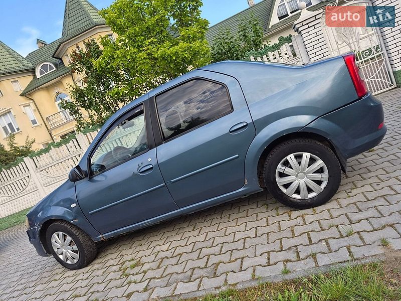 Седан Dacia Logan 2011 в Черновцах фото 2 Седан Dacia Logan 2011 в Черновцах