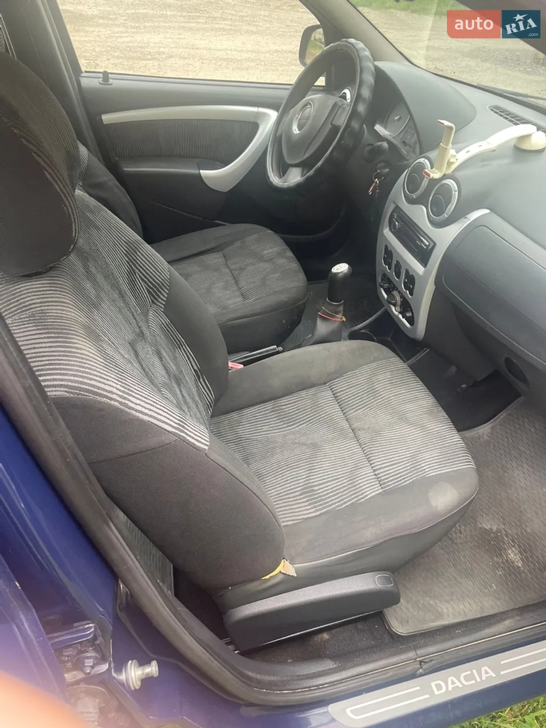 2011 Dacia Logan - мініатюра 6