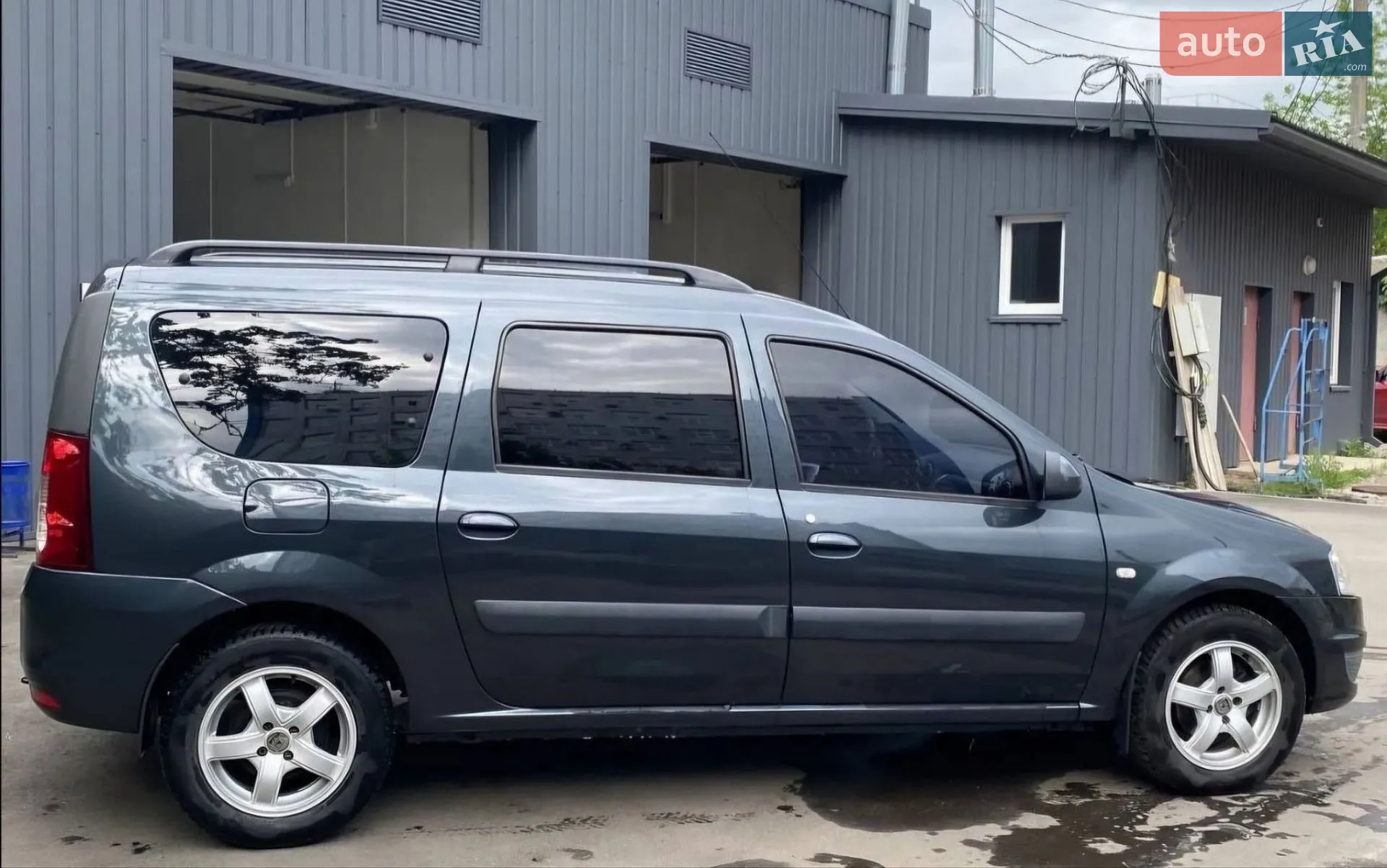 2010 Dacia Logan - мініатюра 12