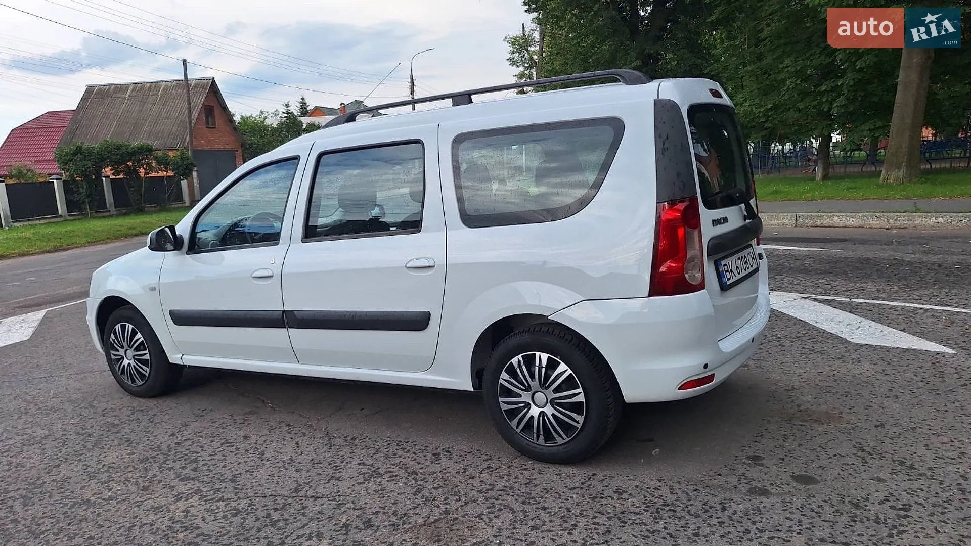 2011 Dacia Logan - мініатюра 24