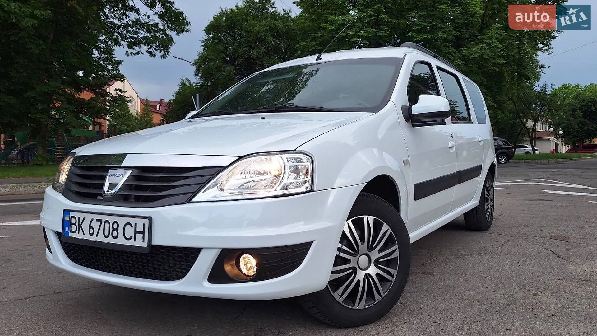2011 Dacia Logan - мініатюра 14