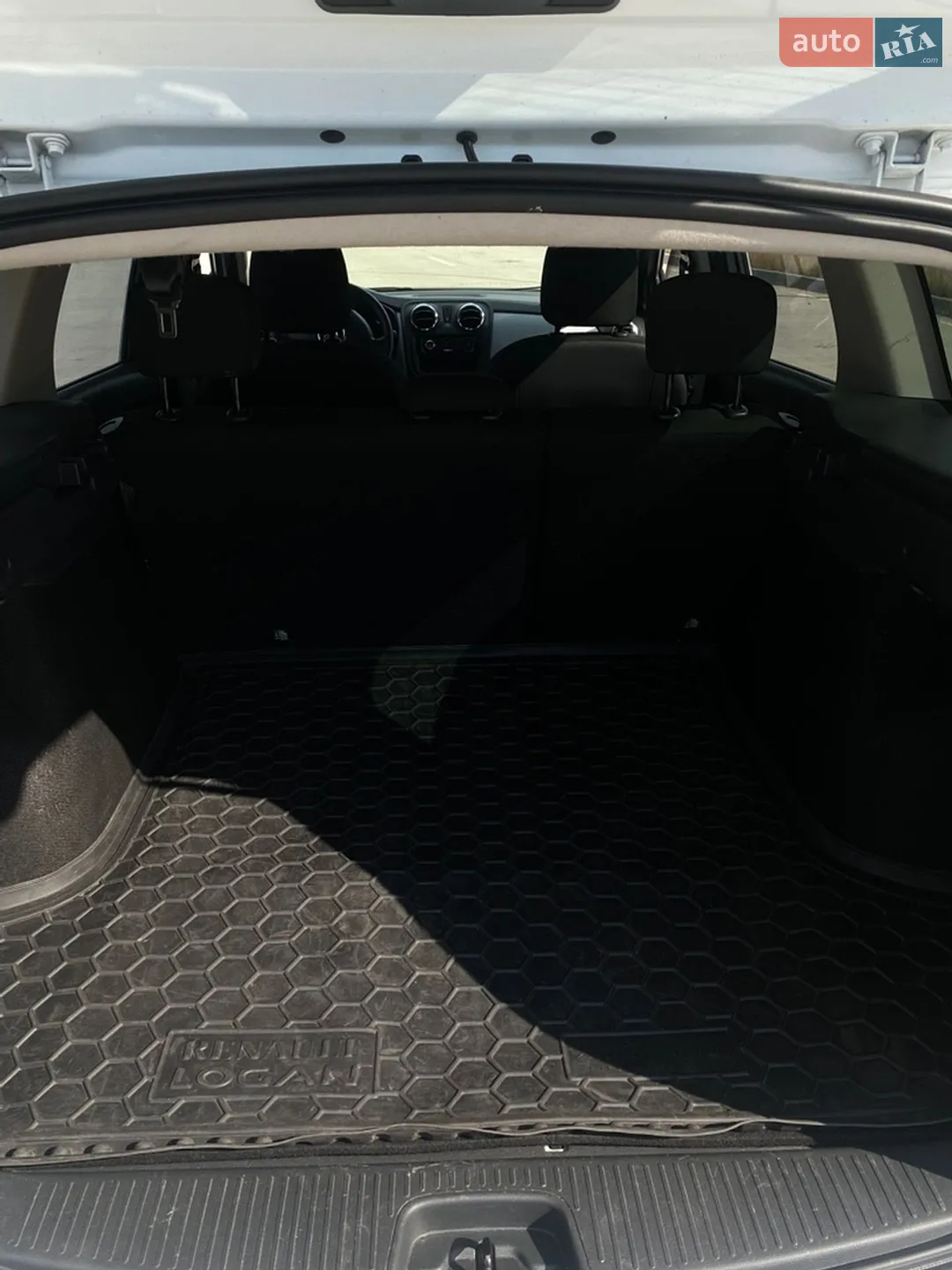 2014 Dacia Logan - мініатюра 13