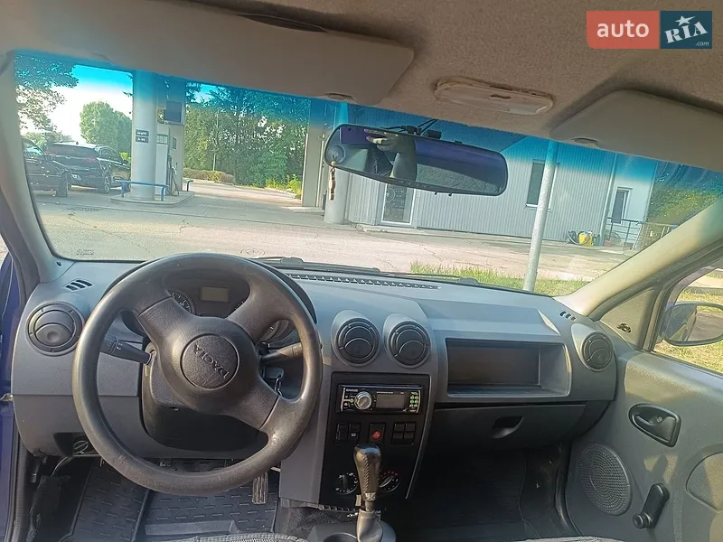 Dacia Logan 2006
