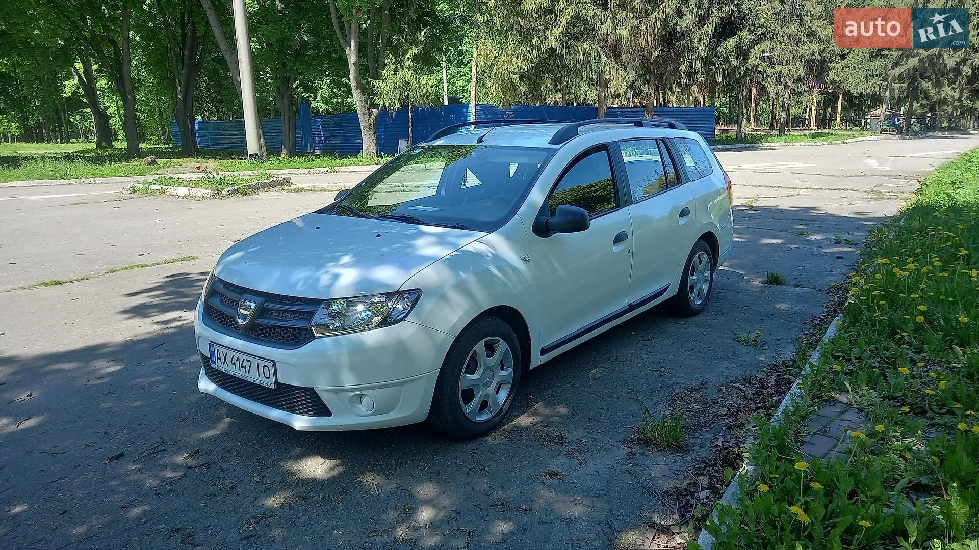 2015 Dacia Logan - мініатюра 4