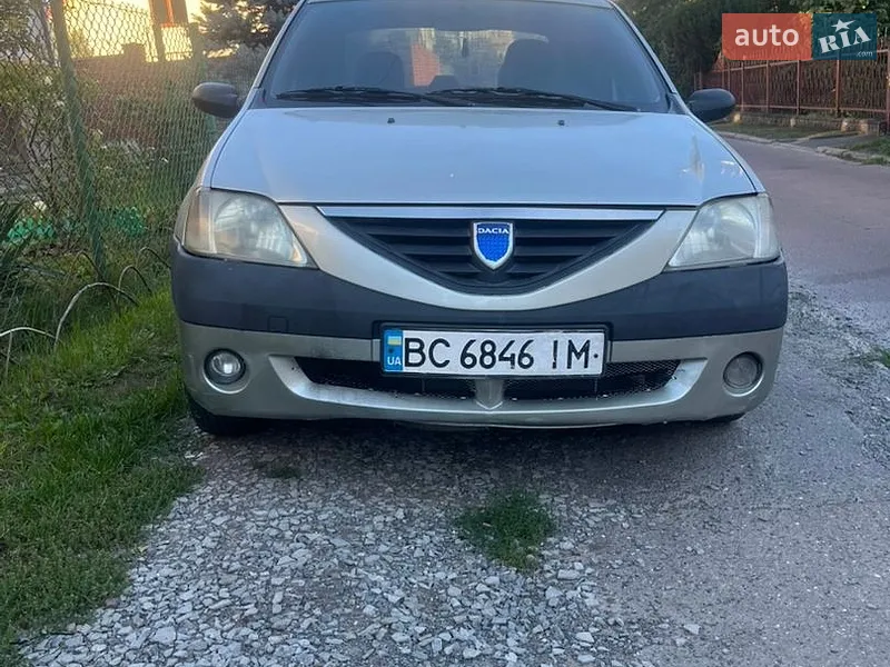 Dacia Logan 2005