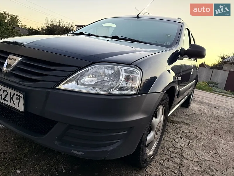 Dacia Logan 2011
