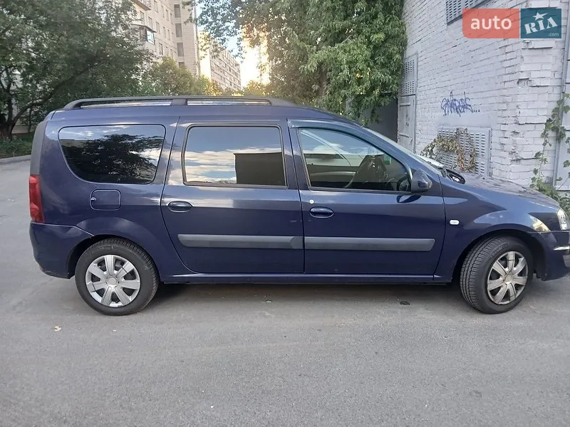 Dacia Logan 2012
