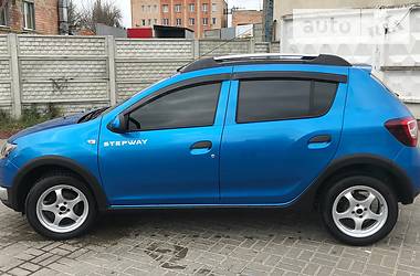 Хэтчбек Dacia Sandero StepWay 2013 в Ровно