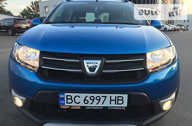 Хэтчбек Dacia Sandero StepWay 2014 в Львове