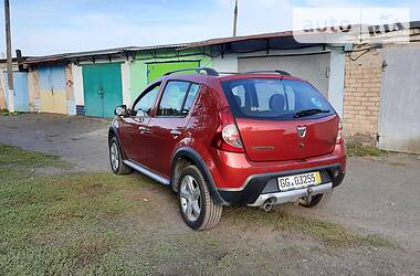 Внедорожник / Кроссовер Dacia Sandero StepWay 2012 в Кривом Роге