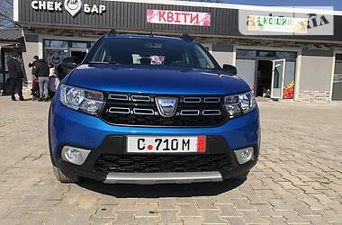 Хэтчбек Dacia Sandero StepWay 2018 в Черновцах