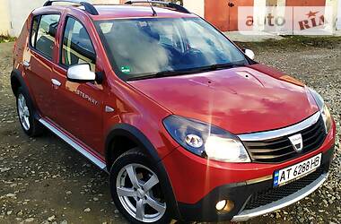 Хэтчбек Dacia Sandero StepWay 2010 в Ивано-Франковске