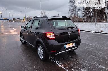 Хэтчбек Dacia Sandero StepWay 2013 в Ковеле