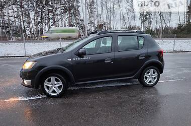 Хэтчбек Dacia Sandero StepWay 2013 в Ковеле