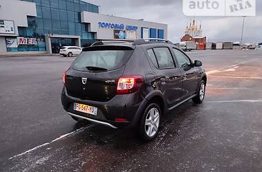 Хэтчбек Dacia Sandero StepWay 2013 в Ковеле