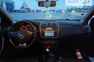 Хэтчбек Dacia Sandero StepWay 2013 в Ковеле