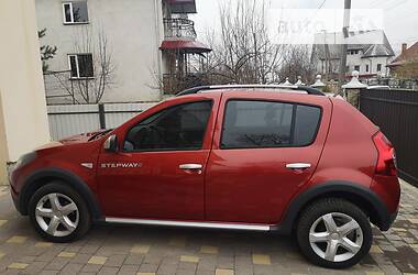 Хэтчбек Dacia Sandero StepWay 2010 в Ивано-Франковске