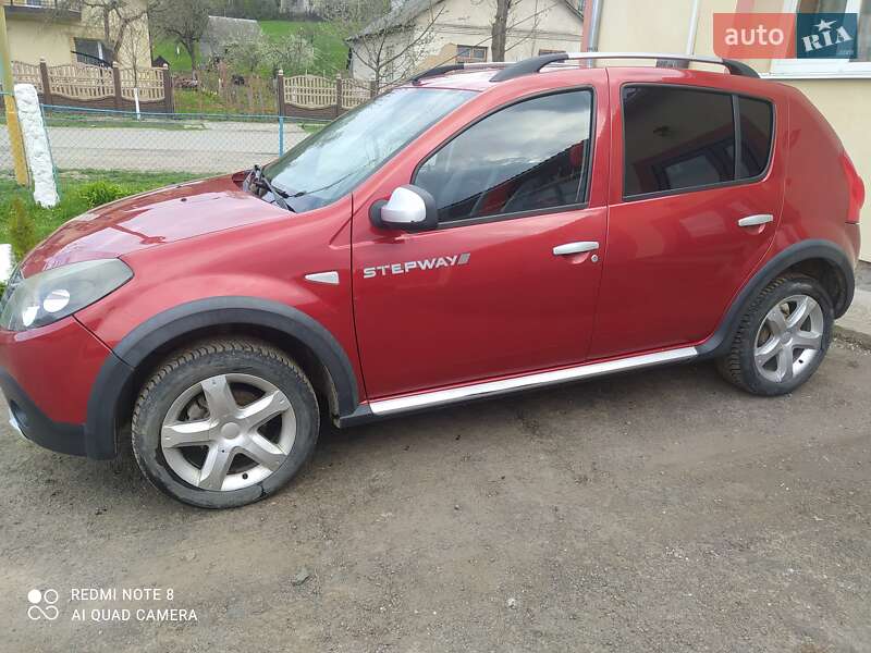 Dacia Sandero StepWay 2012