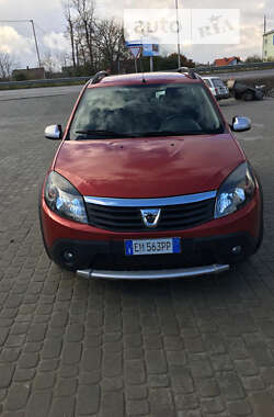 Dacia Sandero StepWay 2012