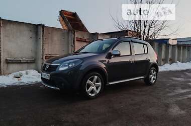 Хэтчбек Dacia Sandero StepWay 2011 в Сумах