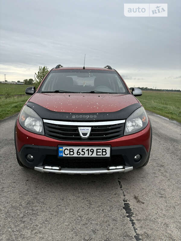 Внедорожник / Кроссовер Dacia Sandero StepWay 2010 в Чернигове