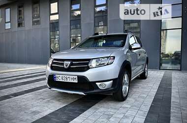 Внедорожник / Кроссовер Dacia Sandero StepWay 2013 в Львове