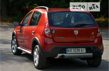 Внедорожник / Кроссовер Dacia Sandero StepWay 2010 в Кривом Роге