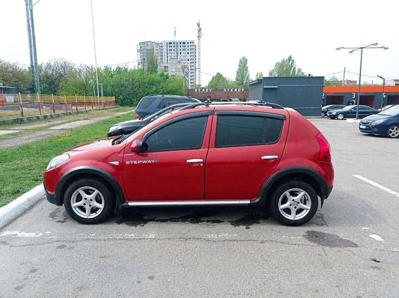 Позашляховик / Кросовер Dacia Sandero StepWay 2010 в Черкасах