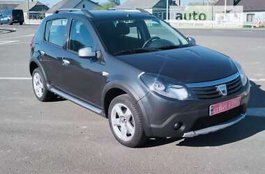 Внедорожник / Кроссовер Dacia Sandero StepWay 2011 в Ковеле