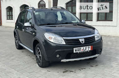 Позашляховик / Кросовер Dacia Sandero StepWay 2010 в Хмельницькому