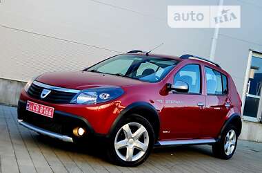 Внедорожник / Кроссовер Dacia Sandero StepWay 2011 в Ивано-Франковске