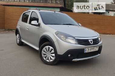 Внедорожник / Кроссовер Dacia Sandero StepWay 2011 в Чернигове