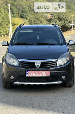 Dacia Sandero StepWay 2011