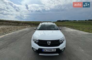 Позашляховик / Кросовер Dacia Sandero StepWay 2018 в Рівному