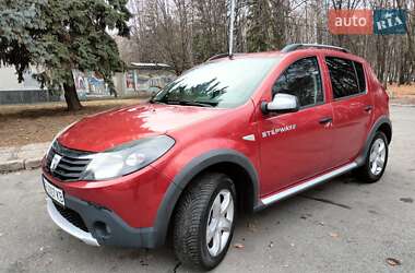 Хетчбек Dacia Sandero StepWay 2010 в Полтаві