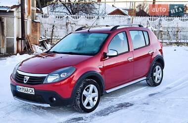 Позашляховик / Кросовер Dacia Sandero StepWay 2012 в Бердичеві