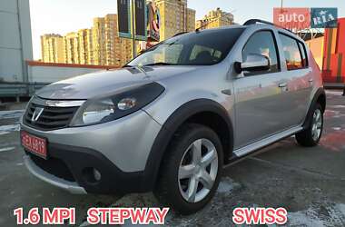 Позашляховик / Кросовер Dacia Sandero StepWay 2012 в Києві