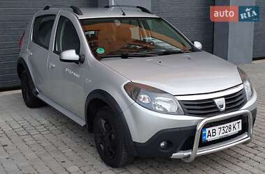 Внедорожник / Кроссовер Dacia Sandero StepWay 2011 в Виннице