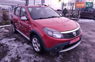 Внедорожник / Кроссовер Dacia Sandero StepWay 2010 в Ровно