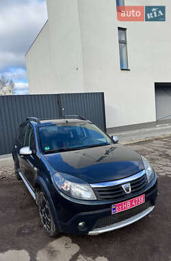 Dacia Sandero StepWay 2012