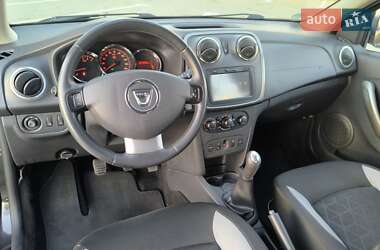 Внедорожник / Кроссовер Dacia Sandero StepWay 2013 в 