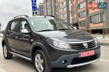 Внедорожник / Кроссовер Dacia Sandero StepWay 2011 в Тернополе