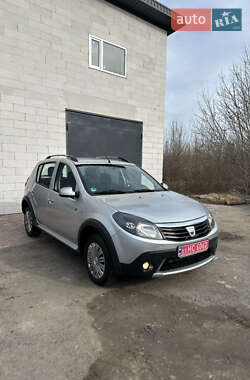 Позашляховик / Кросовер Dacia Sandero StepWay 2010 в Хоролі