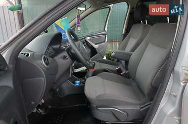 Внедорожник / Кроссовер Dacia Sandero StepWay 2010 в 