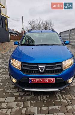 Внедорожник / Кроссовер Dacia Sandero StepWay 2012 в 