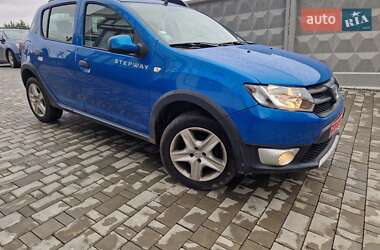 Внедорожник / Кроссовер Dacia Sandero StepWay 2012 в 