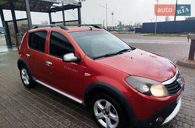 Внедорожник / Кроссовер Dacia Sandero StepWay 2010 в Ковеле
