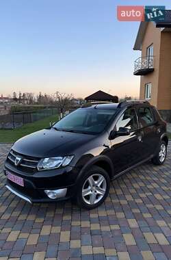 Внедорожник / Кроссовер Dacia Sandero StepWay 2012 в 